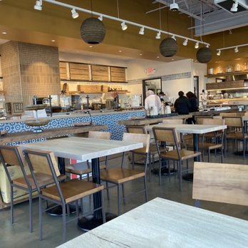 Falafill - Restaurant interior - Middle Eastern Near Me - Schaumburg, Illinois