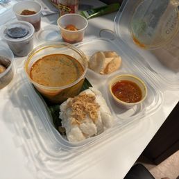Lontong Sayur Lontong Sayur