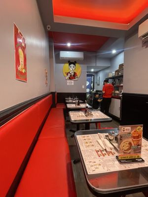 Maxi’s Noodle 3 by null