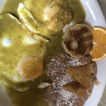 La Cocina de La Abuela - Huevos al Albañil. The salsa is perfect! Not to spicy but with a kick! - Mexican Near Me - Rosarito, BCN La Cocina de La Abuela - Huevos al Albañil. The salsa is perfect! Not to spicy but with a kick! - Mexican Near Me - Rosarito, BCN