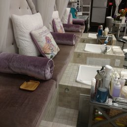 Salon interior
