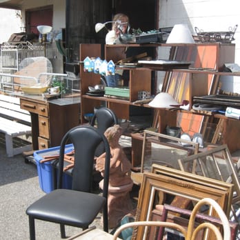 Cheap Vintage - more stuff out back behind the store - Antiques Near Me - Lomita, California Cheap Vintage - more stuff out back behind the store - Antiques Near Me - Lomita, California