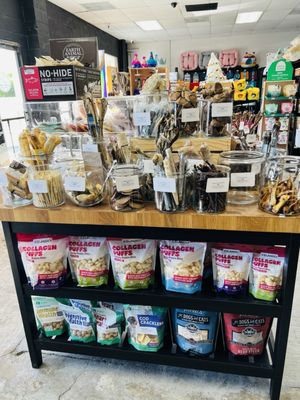 Off the Leash by null