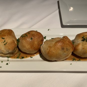 Flight Restaurant and Wine Bar - Beef Wellingtons - Wine Bars Near Me - Memphis, Tennessee Flight Restaurant and Wine Bar - Beef Wellingtons - Wine Bars Near Me - Memphis, Tennessee