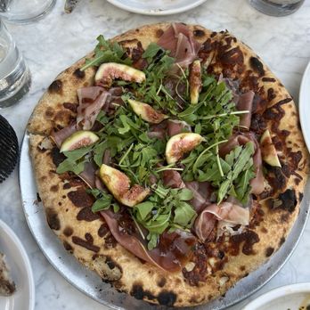 Laurel Hardware - Fig pizza - New American Near Me - West Hollywood, California