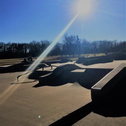 Chippewassee Park - Trilogy Skate Park located in Chippewassee Park– fun for bikers, skateboards and in-line skaters.