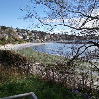 Gonzales Bay - Beaches Near Me - Victoria, British Columbia Gonzales Bay - Beaches Near Me - Victoria, British Columbia