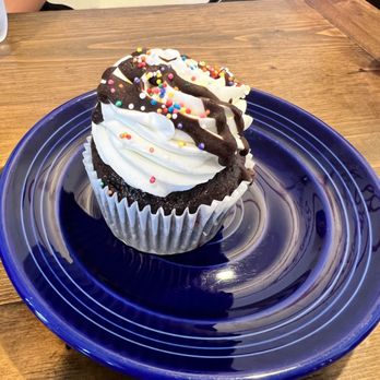 The Perfect Crumb Bakery - Bakeries Near Me - Pacific Grove, California