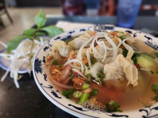 Phở 777 Vietnamese Noodle Restaurant by null