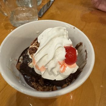 Stone Porch Ale House - Brownie - American Near Me - Verona, Wisconsin Stone Porch Ale House - Brownie - American Near Me - Verona, Wisconsin