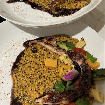Tokyo Nikkei Restobar - Asian Fusion Near Me - Fort Myers, Florida