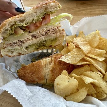 Deaf Shark Coffee - Chicken Pesto Sandwich with chips - Coffee Roasteries Near Me - Union, New Jersey Deaf Shark Coffee - Chicken Pesto Sandwich with chips - Coffee Roasteries Near Me - Union, New Jersey