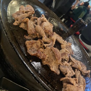 The Cast Iron Pot 3 - Thin brisket - Korean Near Me - Flushing, New York
