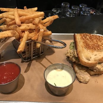 Draft Republic Carlsbad - Tuna melt $13.95 (split) - Comfort Food Near Me - Carlsbad, California