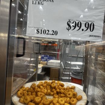Costco - Fresh mini donuts! - Department Stores Near Me - Cuidad de México, DIF Costco - Fresh mini donuts! - Department Stores Near Me - Cuidad de México, DIF