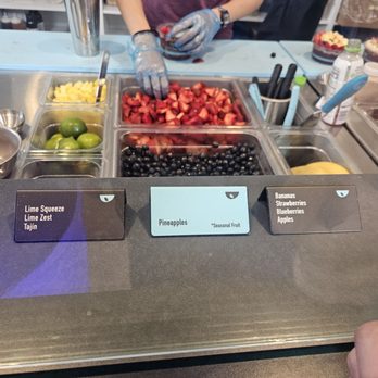 Blue Bowl Superfoods - fruit options - Acai Bowls Near Me - Oceanside, California
