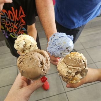 Baskin-Robbins - Ice Cream & Frozen Yogurt Near Me - Georgetown, Texas Baskin-Robbins - Ice Cream & Frozen Yogurt Near Me - Georgetown, Texas