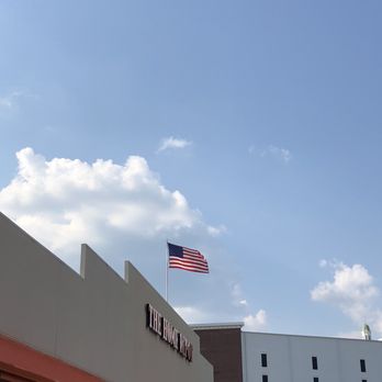 The Home Depot - Hardware Stores Near Me - Sandy Springs, Georgia The Home Depot - Hardware Stores Near Me - Sandy Springs, Georgia