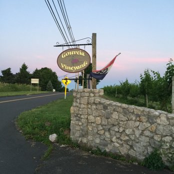 Gouveia Vineyards - Wineries Near Me - Wallingford, Connecticut