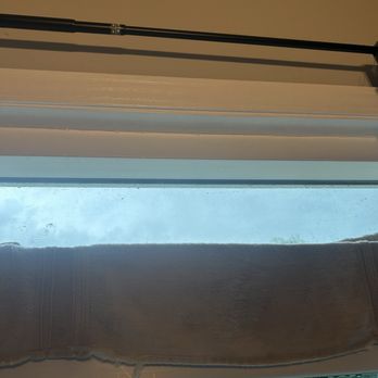 Supreme Windows & Exteriors - Water coming in from transom - Windows Installation Near Me - Aurora, Illinois Supreme Windows & Exteriors - Water coming in from transom - Windows Installation Near Me - Aurora, Illinois