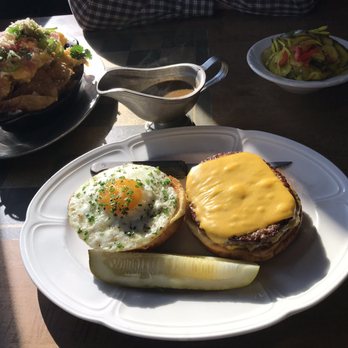 Au Cheval - Burger with egg! Delicious! - Bars Near Me - Chicago, Illinois