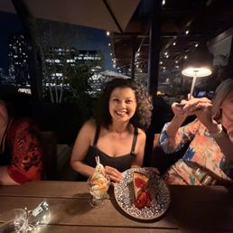 look at the outdoor light! dessert was beautiful