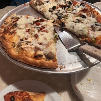D'Aurelios - Pizza Near Me - Fort Bragg, California D'Aurelios - Pizza Near Me - Fort Bragg, California
