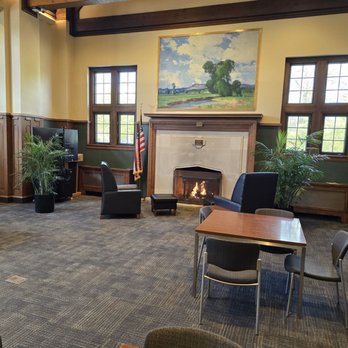 Highland Park Public Library - Libraries Near Me - Highland Park, Illinois