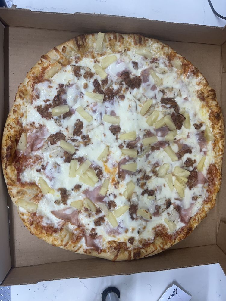 Off The Rails Pizza Logo