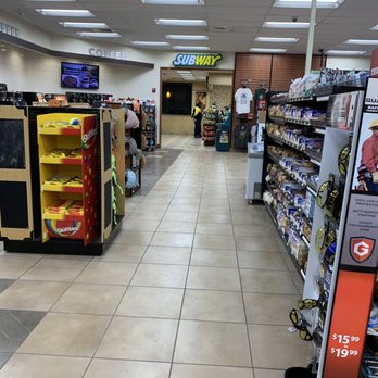 Pilot Travel Center - Gas Stations Near Me - Moriarty, New Mexico