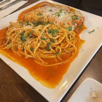 Bella Italia - Chicken Parmesan - Pizza Near Me - Denver, Colorado Bella Italia - Chicken Parmesan - Pizza Near Me - Denver, Colorado