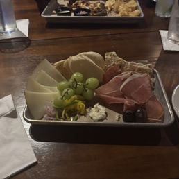 Plato De Carne Y Queso; Jamon Serrano & Manchego selection Plato De Carne Y Queso; Jamon Serrano & Manchego selection
