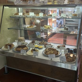 Downtown Bakery & Creamery - Bakeries Near Me - Healdsburg, California Downtown Bakery & Creamery - Bakeries Near Me - Healdsburg, California