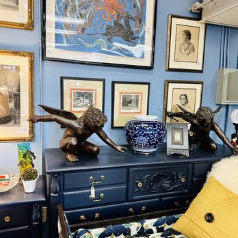 The Art of Consignment - Used, Vintage & Consignment Near Me - Santa Barbara, California The Art of Consignment - Used, Vintage & Consignment Near Me - Santa Barbara, California