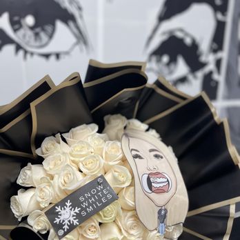 Snows Beauty Bar - Snow White smiles! - Teeth Whitening Near Me - Las Vegas, Nevada Snows Beauty Bar - Snow White smiles! - Teeth Whitening Near Me - Las Vegas, Nevada