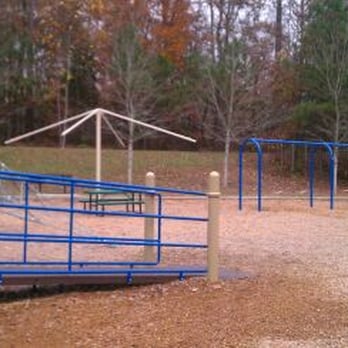 Hembree Park Recreation Center - Parks Near Me - Roswell, Georgia Hembree Park Recreation Center - Parks Near Me - Roswell, Georgia