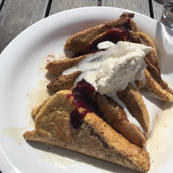 Briar Common Brewery + Eatery - The German toast is where it's at!! I could eat an entire plate of the homemade cinnamon whip cream! - New American Near Me - Denver, Colorado