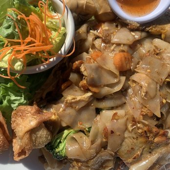 Panya Thai Kitchen - Pad L - See-Yew Noodles with BBQ pork (8/10) not spicy enough for me a little too sweet but good! - Thai Near Me - Escondido, California Panya Thai Kitchen - Pad L - See-Yew Noodles with BBQ pork (8/10) not spicy enough for me a little too sweet but good! - Thai Near Me - Escondido, California