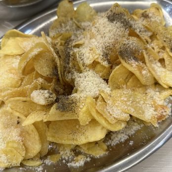 La Tavernella - Caccio peppe chips - Roman Near Me - Rome, RM La Tavernella - Caccio peppe chips - Roman Near Me - Rome, RM