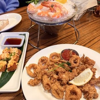 Shaw's Crab House - Calamari, shrimp cocktail and shrimp toast. All very good. - Seafood Near Me - Schaumburg, Illinois Shaw's Crab House - Calamari, shrimp cocktail and shrimp toast. All very good. - Seafood Near Me - Schaumburg, Illinois