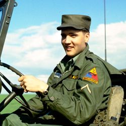 Hessen Antique - Full Range of US Army uniforms and Gear