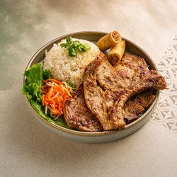 Pho Table