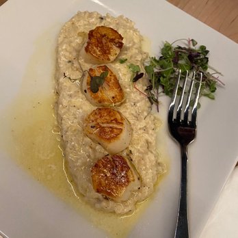 Frisco Taphouse - Scallop special - Bars Near Me - Columbia, Maryland