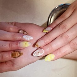 C Nails