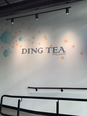 Ding Tea Williams by null