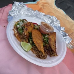 La Duranguense Tacos y Mas - Tacos Rojos (birria tacos)