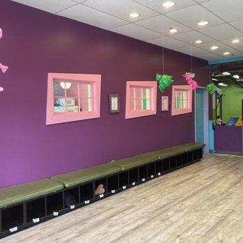 Romp n' Roll Midlothian, VA - Lobby - Party & Event Planning Near Me - Richmond, Virginia Romp n' Roll Midlothian, VA - Lobby - Party & Event Planning Near Me - Richmond, Virginia