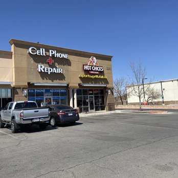 Premier Wireless - Tierra Este located next to Hot Chicks Wing House. - Mobile Phone Repair Near Me - El Paso, Texas