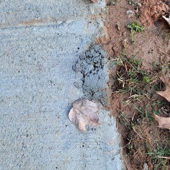 Chloes Landscaping - Trying to patch crappy edge work with concrete that had already started to dry. - Landscaping Near Me Chloes Landscaping - Trying to patch crappy edge work with concrete that had already started to dry. - Landscaping Near Me