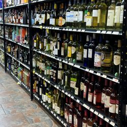 Antini's Bar & Liquors
